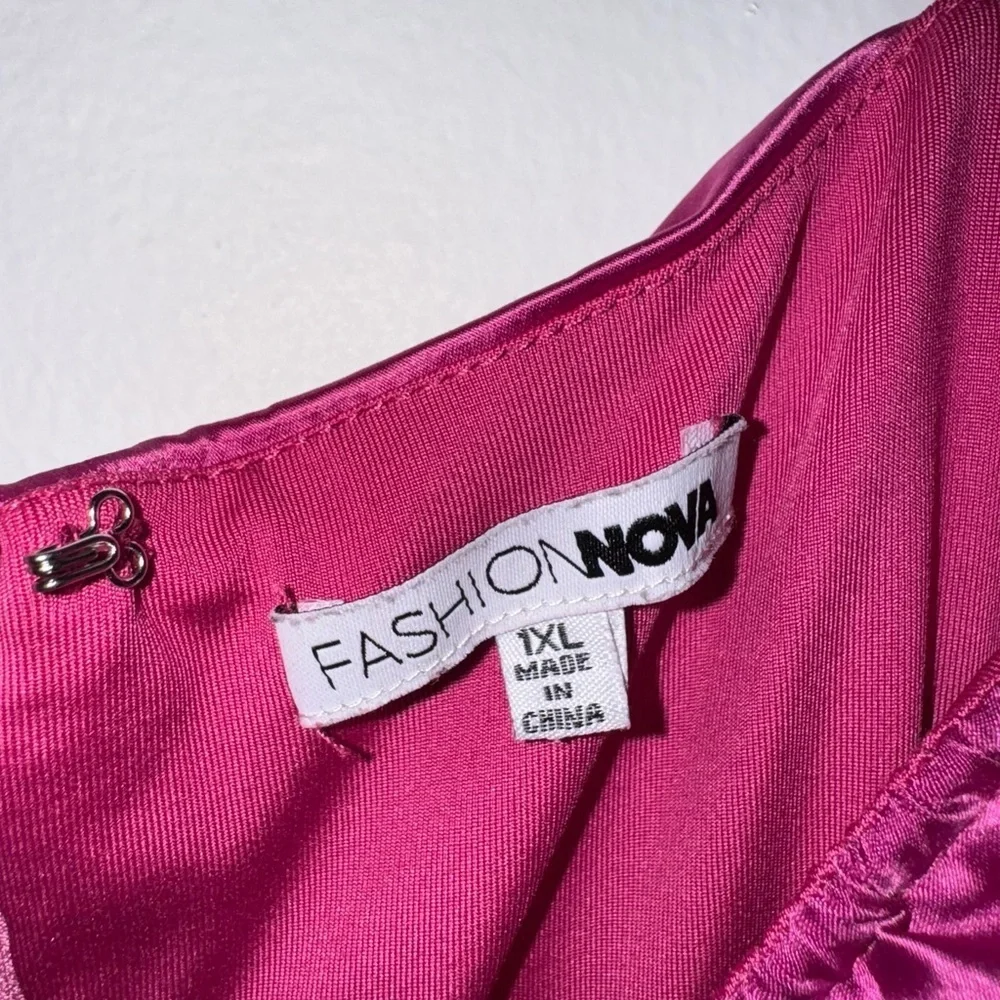Fashion Nova Fuchsia Satin Mini Dress Size 1XL